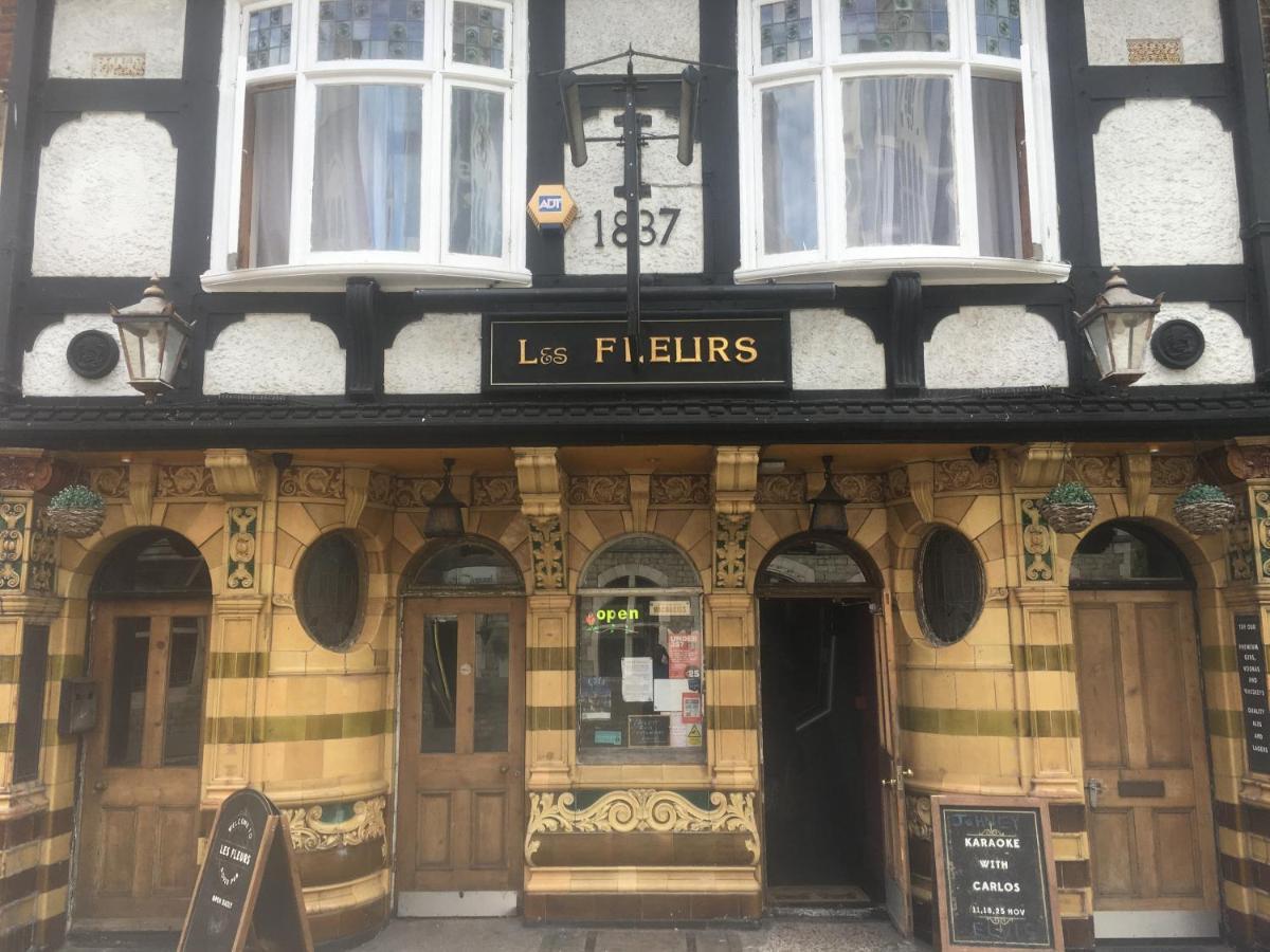 Les Fleurs Accommodation โดเวอร์ ภายนอก รูปภาพ