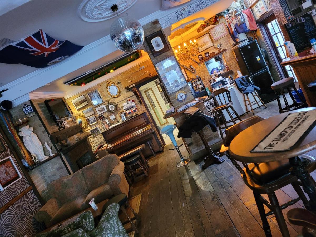 Les Fleurs Accommodation โดเวอร์ ภายนอก รูปภาพ